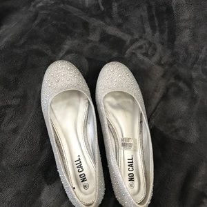Silver flats